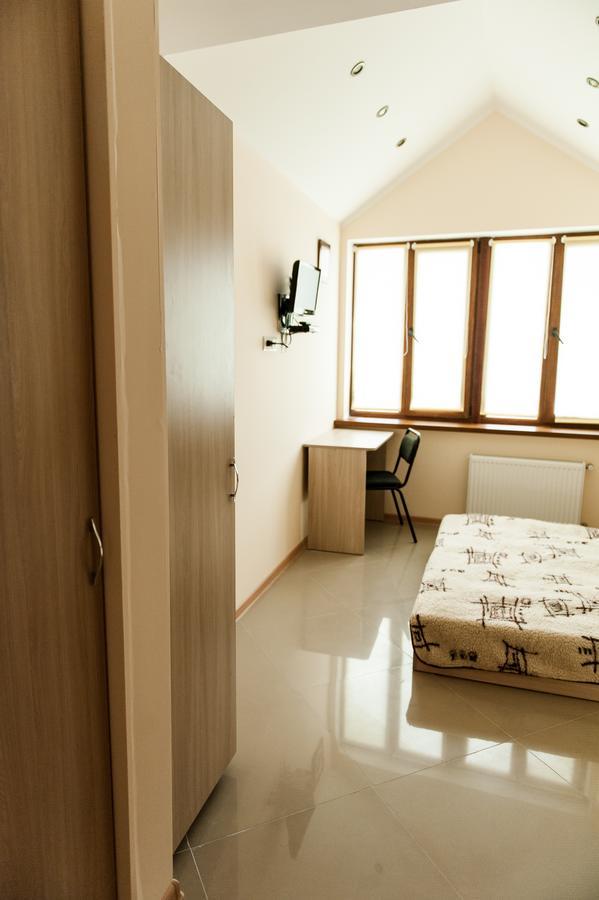 Minihotel Freedom Λβιβ Εξωτερικό φωτογραφία